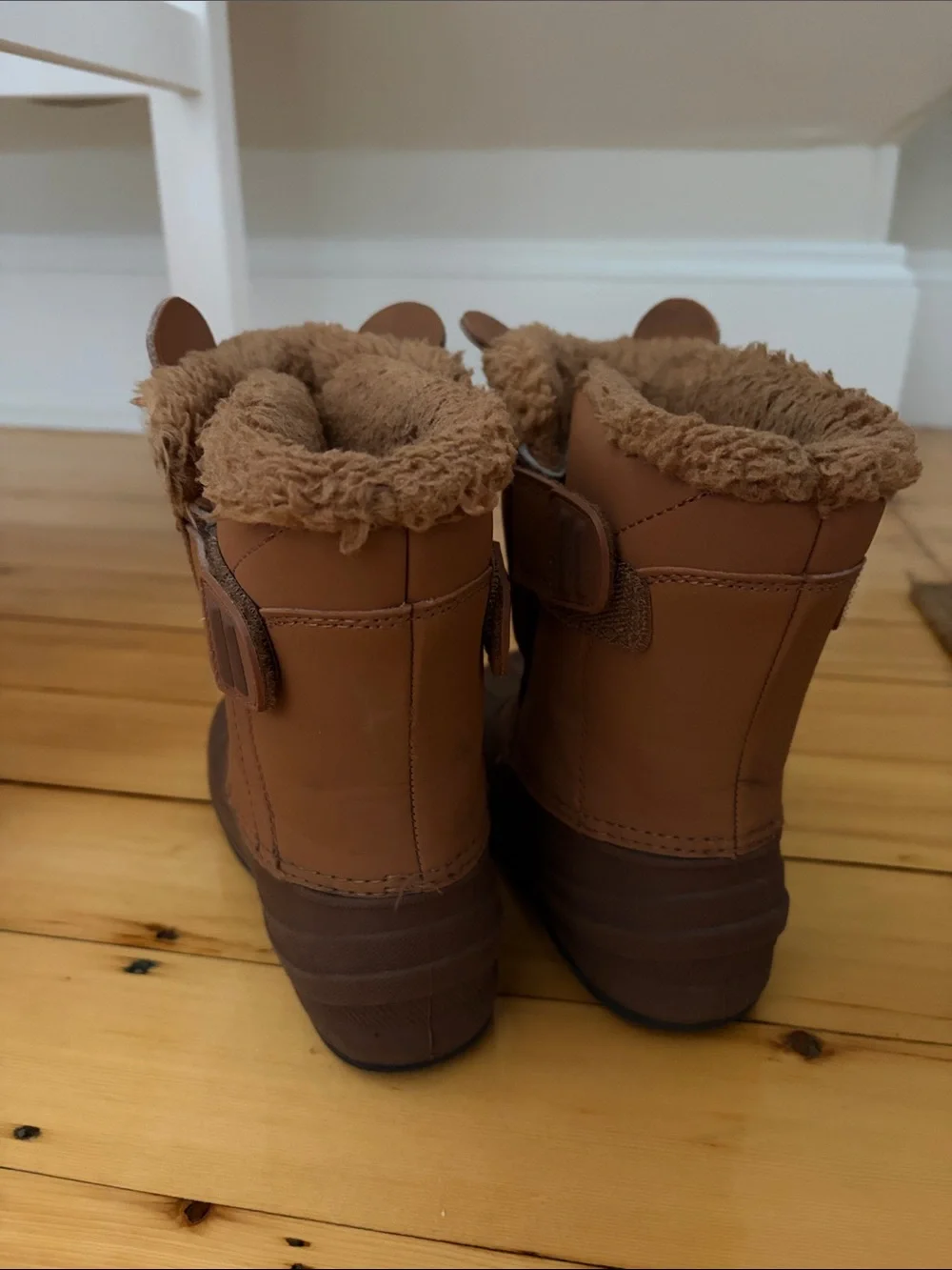 Cat & Jack 11T Bear Snow Boots - boys or girls